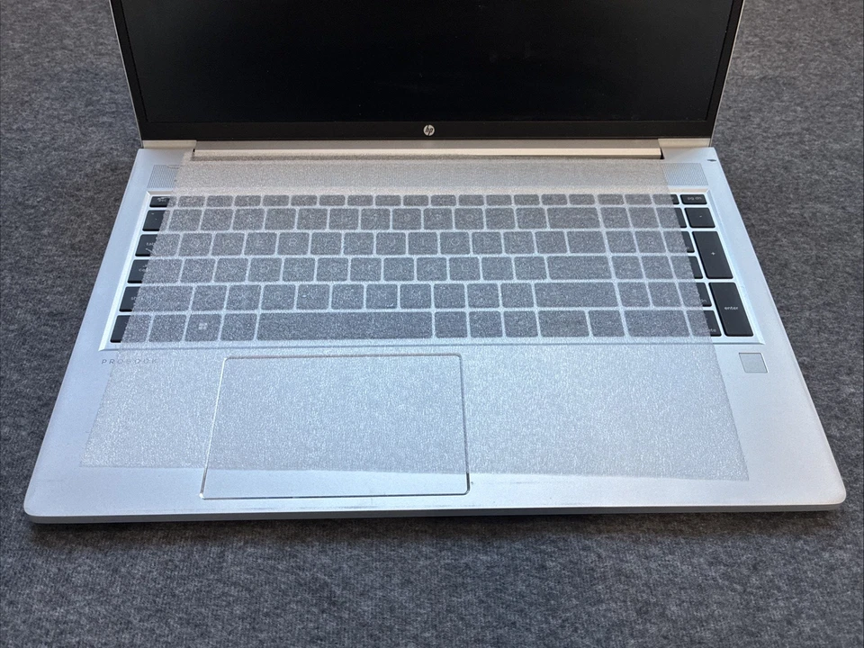 Notebook HP ProBook 450 15.6" G9 alta definição total i7-1255U 512GB SSD 16GB RAM Win11Pro - Imagem 2 de 4