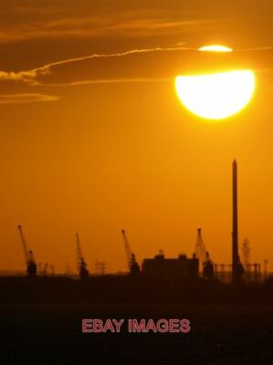 FOTO KINGSTON AUF RUMPF SONNENUNTERGANG ÜBER ''RECKITT'S CHIMNEY'' AUFGENOMMEN VON CA. FÜNF