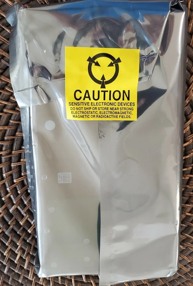 Seagate PN: ST2000NM0045/IBM PN: 90Y9000 / 2TB SAS Hard Drive 7200 RPM 3.5"  - Image 2 of 4