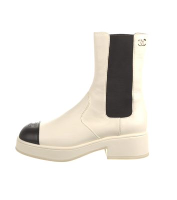 NEW! CHANEL Interlocking CC Logo Chelsea Boots Ivory & Black Shoes NEW! CHANEL Interlocking CC Logo Chelsea Boots Ivory & Black Shoes