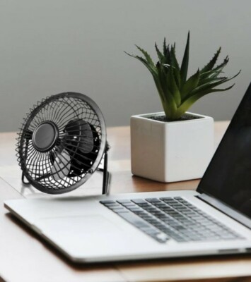 Orzly USB Ventilator Tragbar Mini Tisch Leise Schreibtischventilator - Schwarz Retro Look