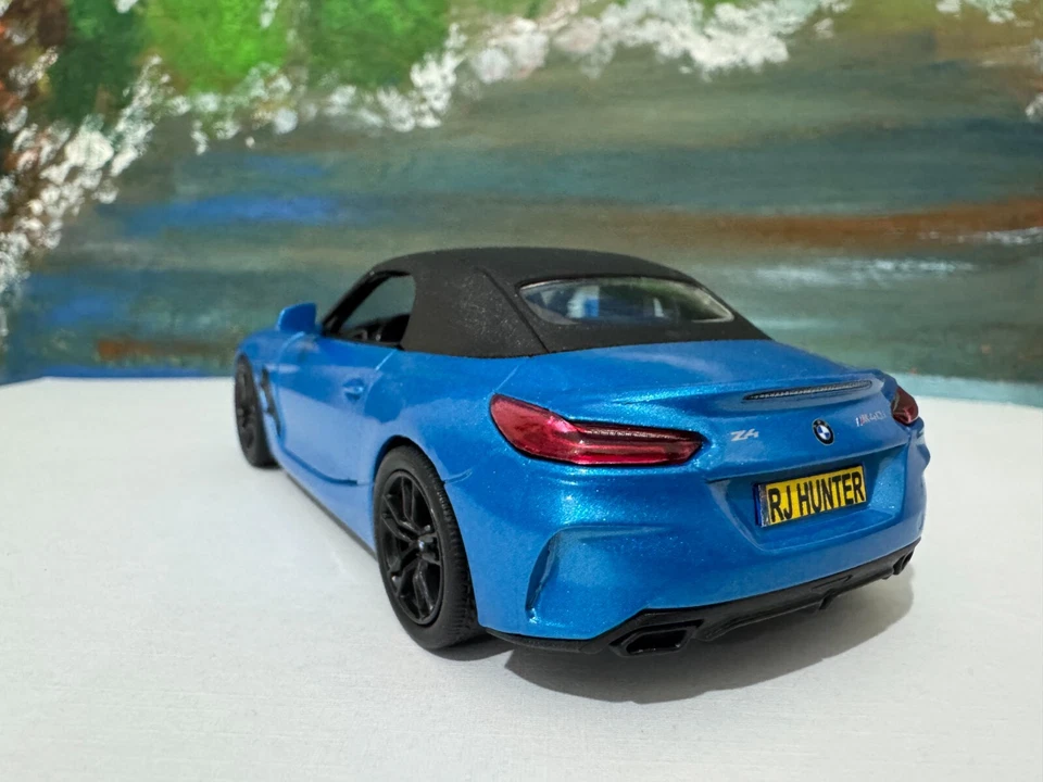 Nombre PERSONALIZADO BMW Z4 Coche de Juguete 1:34 - Regalo Papá/Niño con Mangas Regalo NUEVO Foto 3 de 4