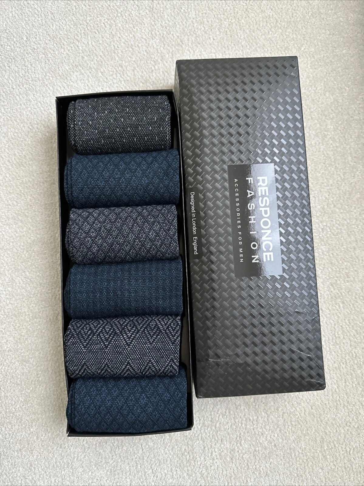 Mid Calf BAMBOO SOCKS Comfort Soft Quality for Men Casual /Dress Christmas Gift
Opens in a new windo