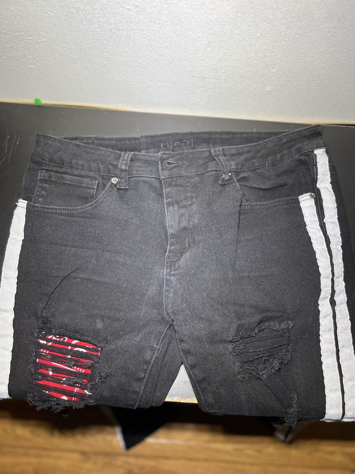 Black Distressed Jeans