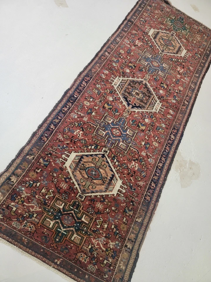 Corredor de lã oriental antigo com nós à mão marrom/azul/bege 3'2" x 8'6" - Imagem 4 de 4