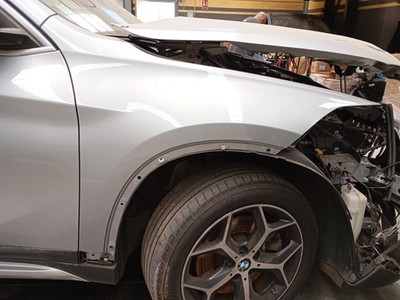 FRONT RIGHT FENDER / 2713869 FOR BMW X1 F48 XDRIVE 20 D