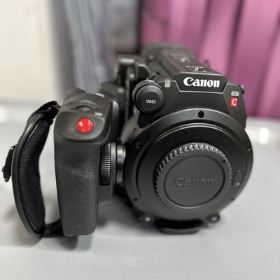 Canon EOS C200 Digital Cinema Camera Black SDI HDMI USB Video Recording