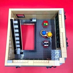 LEGO Creator Expert Modular Buildings Grand Emporium 10211 Used Retired As Is