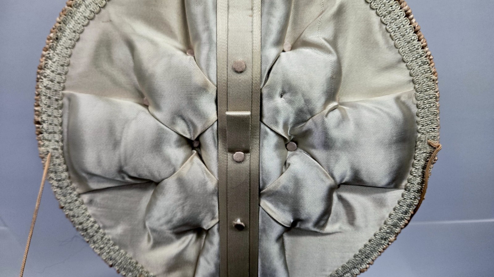 Vintage Dritz Large Round MCM Sewing Basket Woven Wicker Organizer Tray