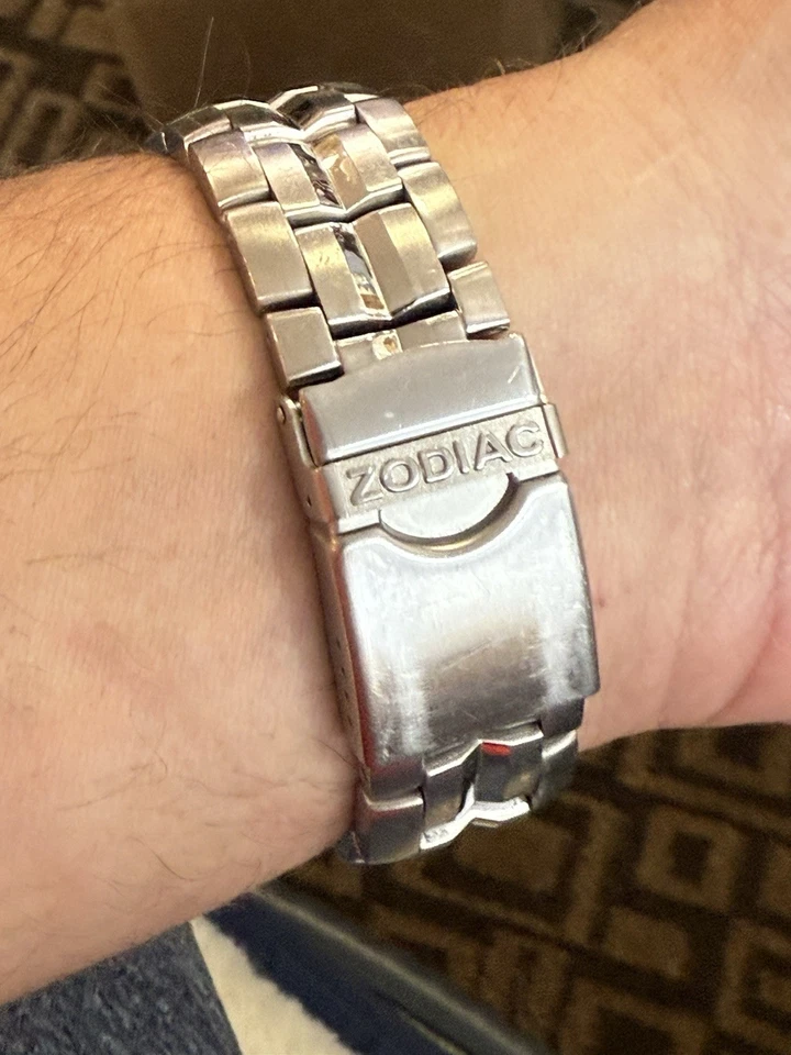 Zodiac Speed Dragon Chronograph ZO5505 – Panda Dial – Very Rare 100M W Box - Image 4 of 4