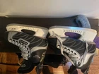 Chaussures BAUER Supreme 2090 Skate Junior taille 4,5 EE taille 5, 38 TUUK personnalisées +