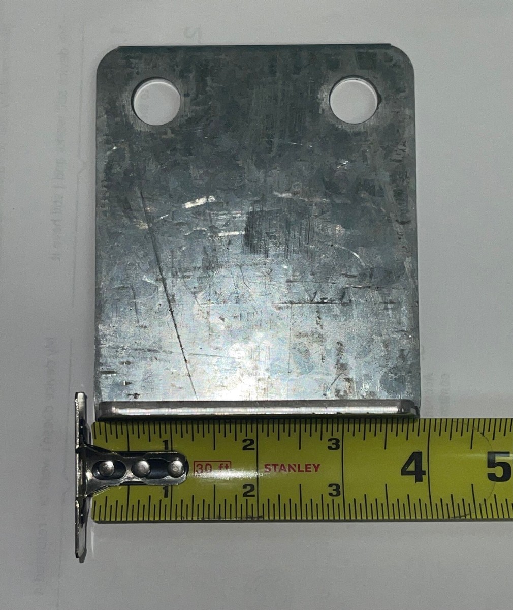 Universal Pallet Racking Foot Plates - Set Of 2 With Nuts & Bolts Included