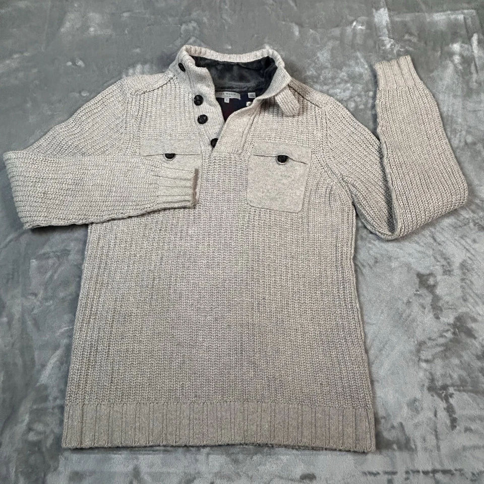 Suéter Ted Baker London Para Hombres Gonmont Cuello Simulado Pullover Taupe Foto 3 de 4