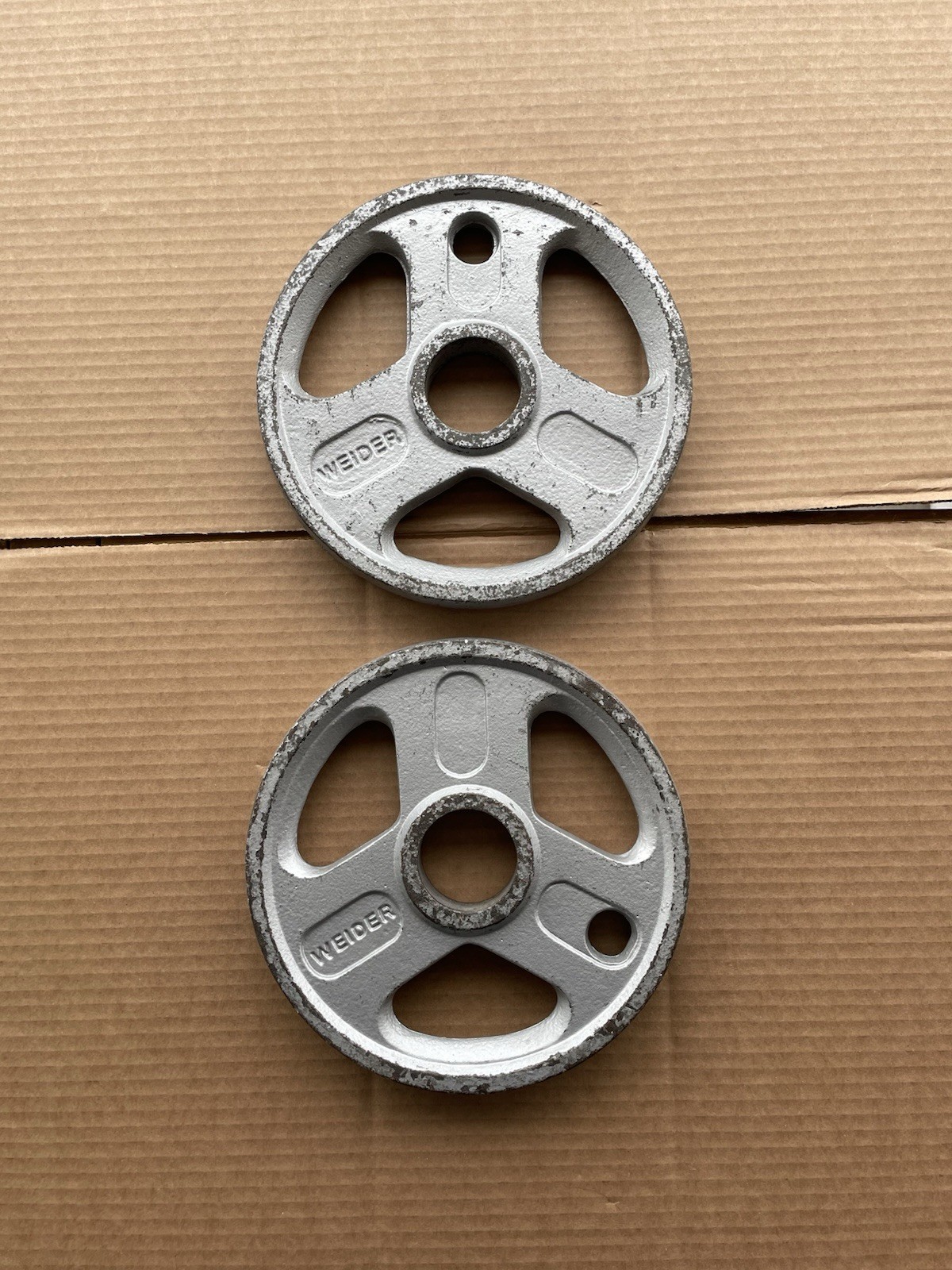 Weider Olympic 2&rdquo; 10 Lb Grip Weight Plates 2x10Lb Total 20 Lbs