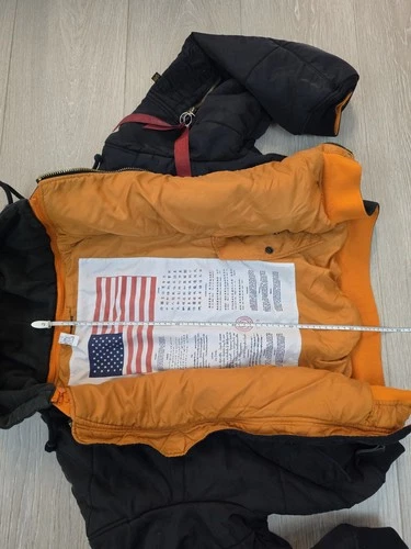 RARE! Vetements X Alpha Industries Cropped Bomber Jacket Size L image 9
