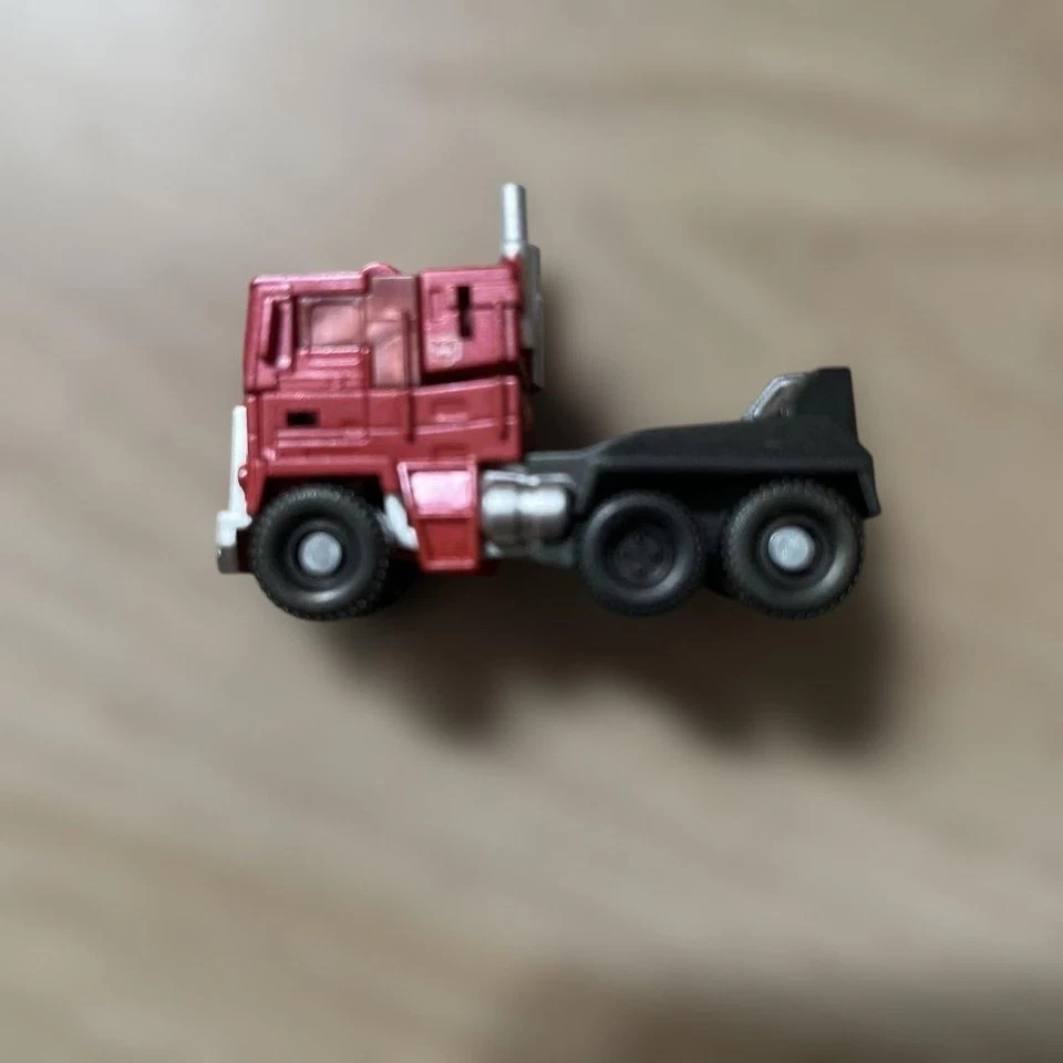 Transformers EZ Collection Gum Convoy Used Japan - Image 2 of 4