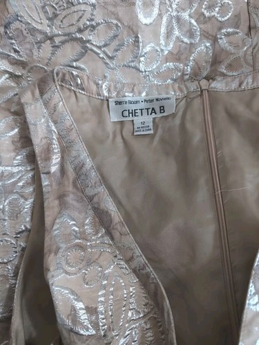 Pre-owned Women's Chetta B Beige Shimmering Belted Back Zip & Slit Dress Size 12 - Picture 7 of 12