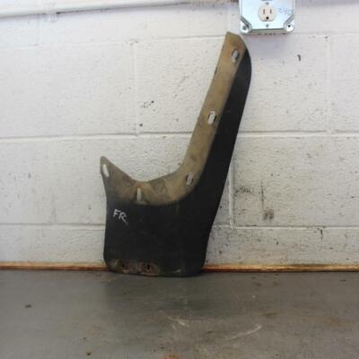 1991 POLARIS TRAIL BOSS 350L 4X4 FRONT RIGHT MUD SPLASH GUARD SHIELD PANEL B416