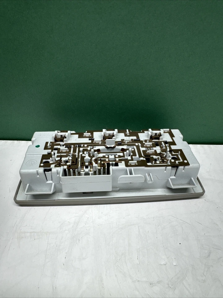 GMC Terrain Equinox 2011-2017 techo superior trasero luz domo central 13285096 Foto 3 de 4