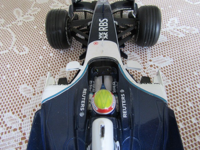 Hot Wheels 1:18 F1 Williams FW28 2006 – Modèle Mark Webber J2978