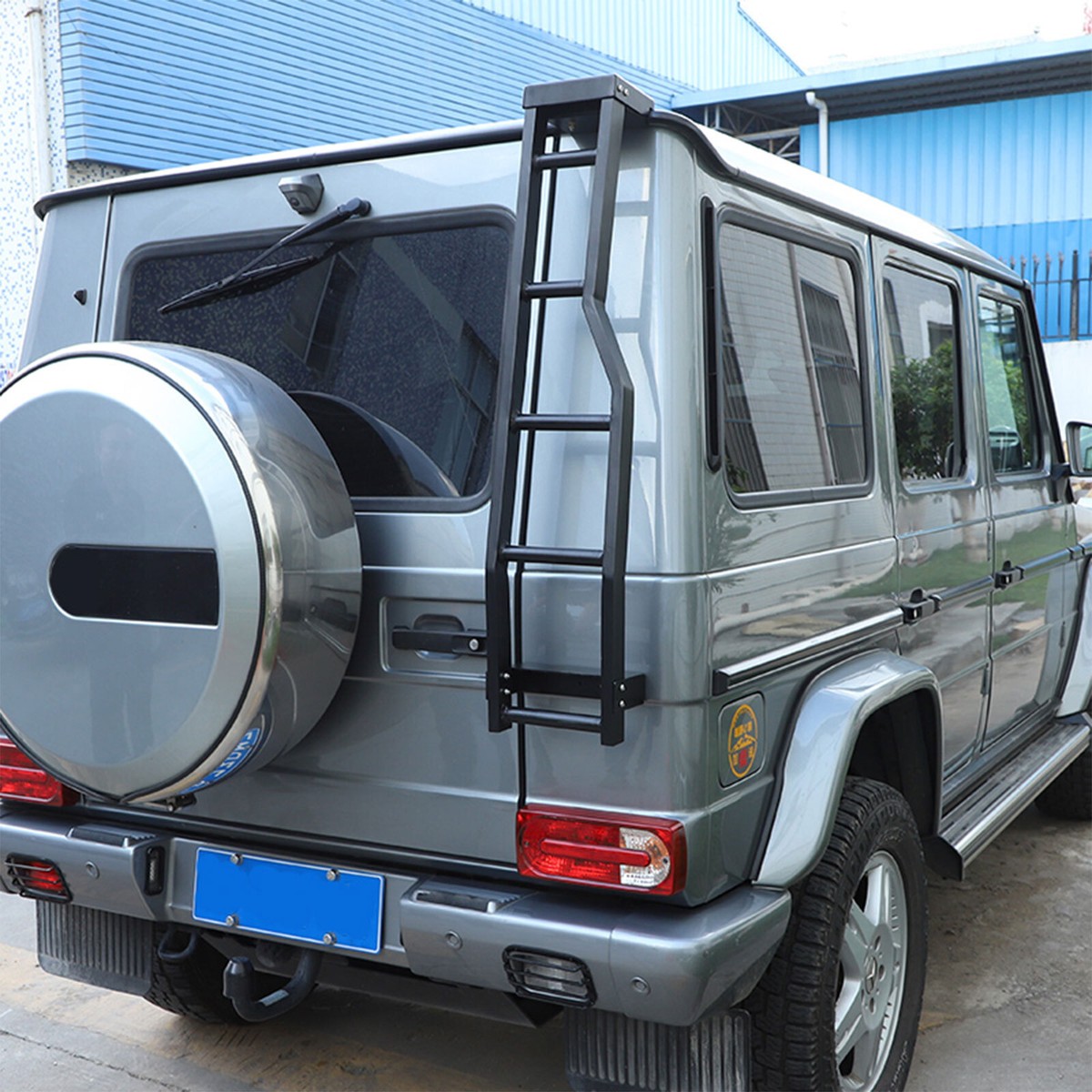 Black Alloy Tailgate Right Side Roof Access Ladder For Benz G