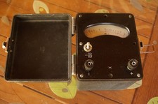 Ohmmétre  portatif  Chauvin Arnoux 1950  /60.    laboratoire.  electricité