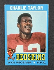 Charlie (Charley) Taylor 1971 Topps Card #26, Washington Redskins- READ