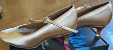 New International Dance Shoes Ballroom Flesh Satin 2” Size 5UK 7US Width Wide