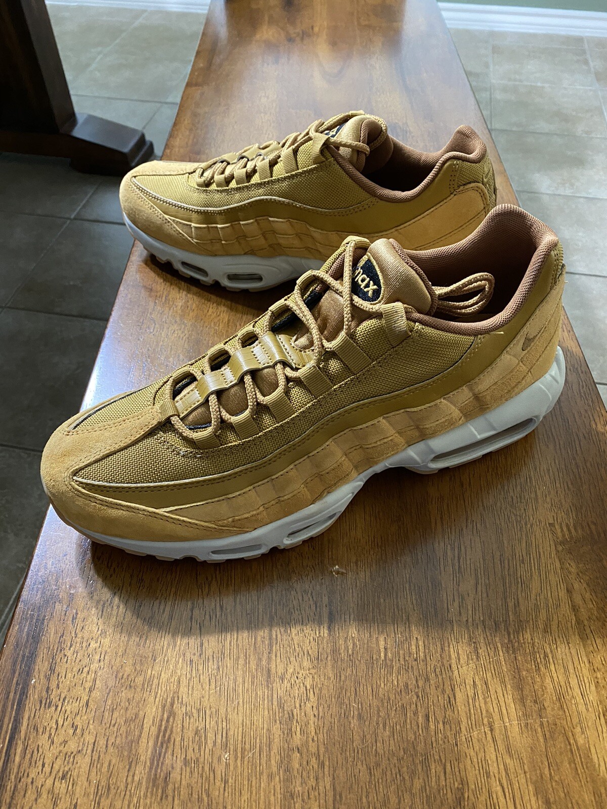 air max 95 bumblebee