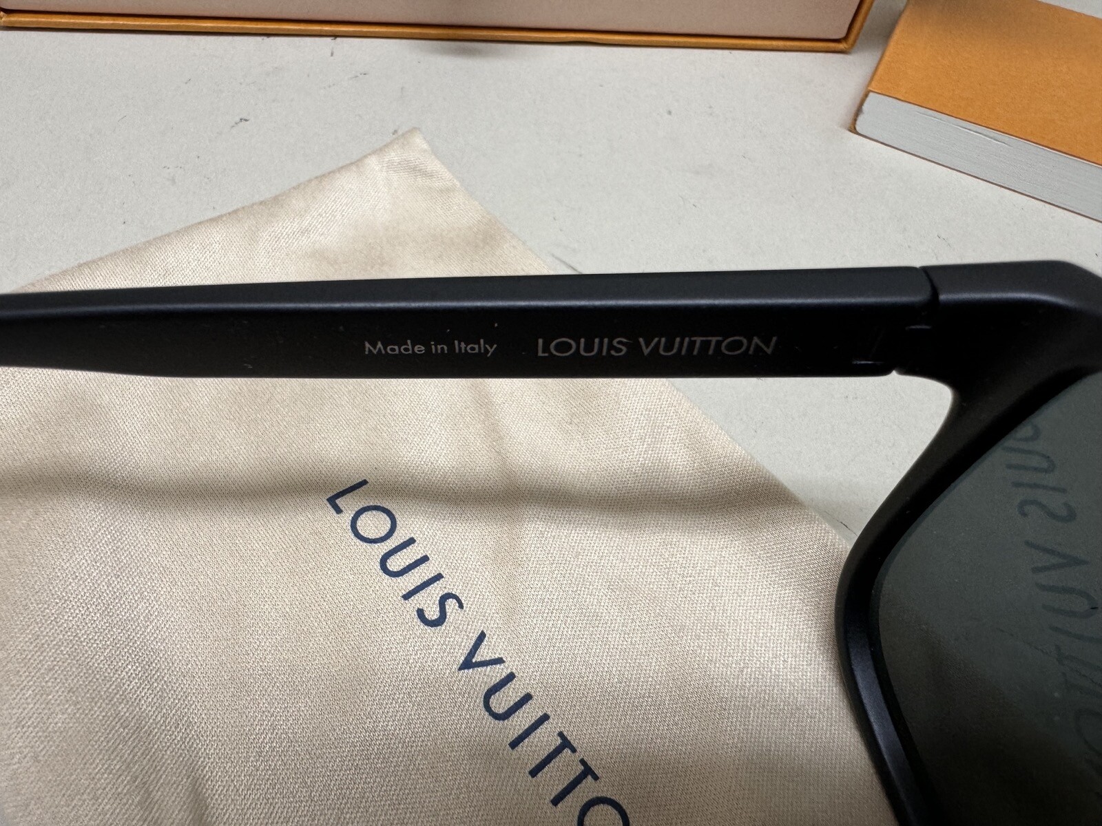 LOUIS VUITTON MEN’S SUNGLASSES WAIMEA BLACK GUN MGM Z1082E MONOGRAM