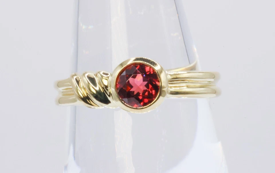 Anillo Tiffany & Co Vintage Redondo Turmalina Rosa Oro Amarillo 18k EE. UU. 5,75 Foto 4 de 4