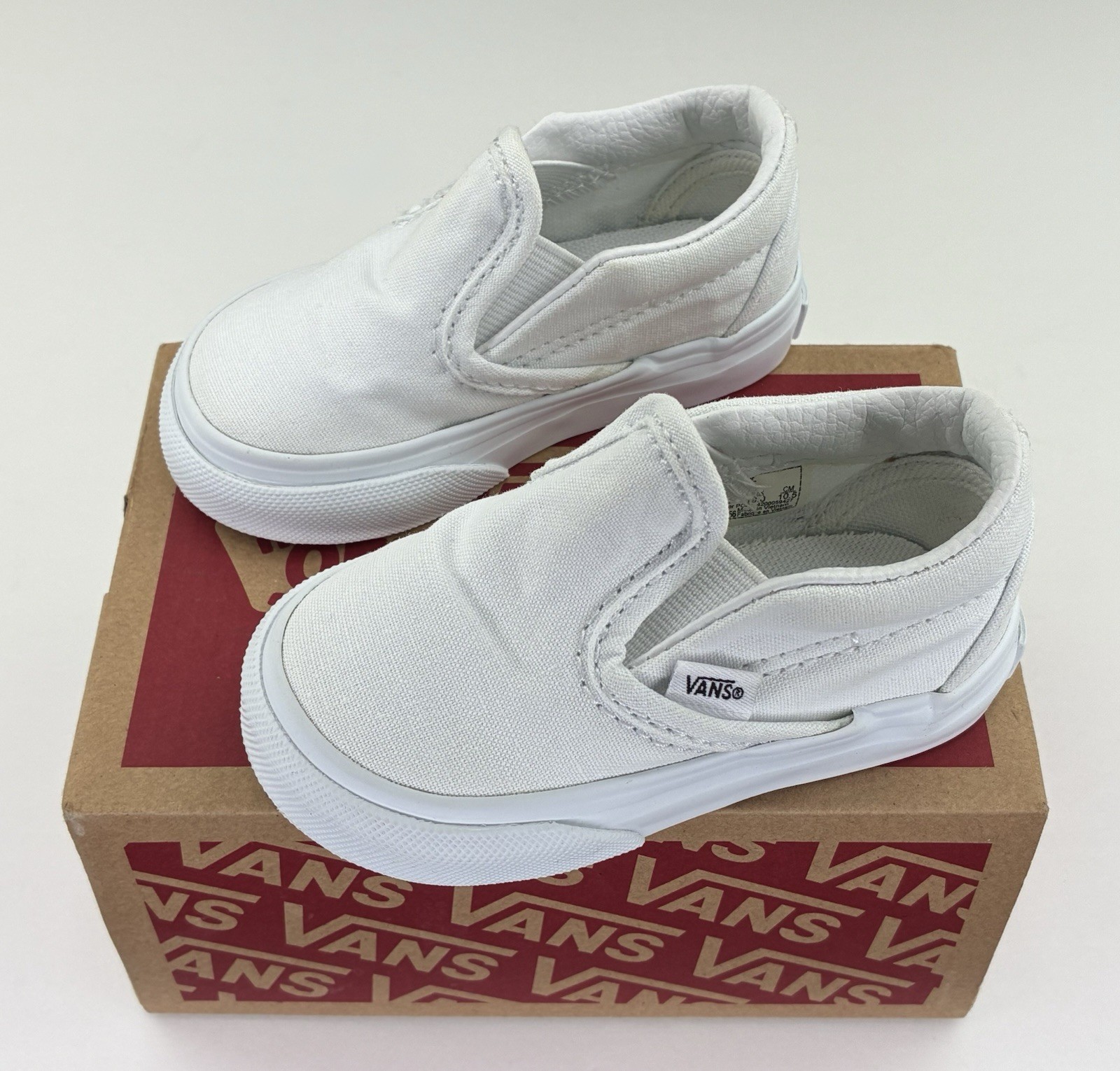 VANS Toddler Shoes Size 4 True White Canvas Classic Slip On Sneakers 721356-image