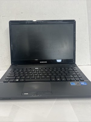 Samsung NP300E5A Intel i3-2310M 2.1GHz 4 GB NO HDD
