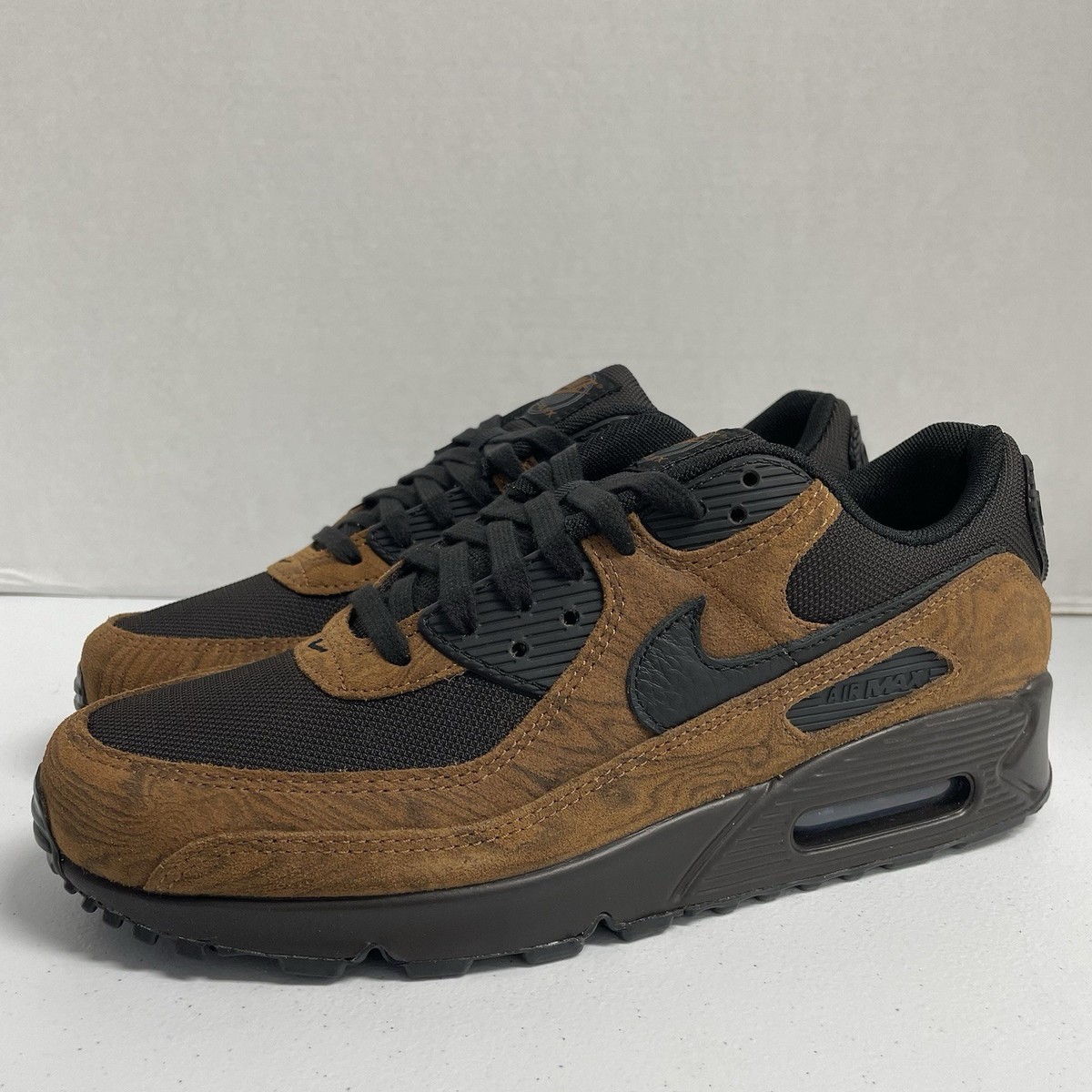 Nike Air Max 90 Premium Light British Tan Velvet Brown  display picture 2