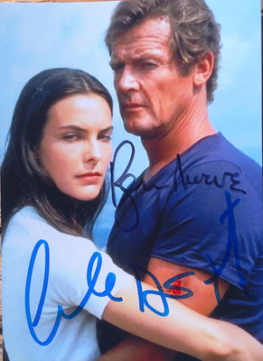 Roger Moore & Carole Bouquet Autogramm '' JAMES BOND 007 ''  13x18 FOR YOUR EYES