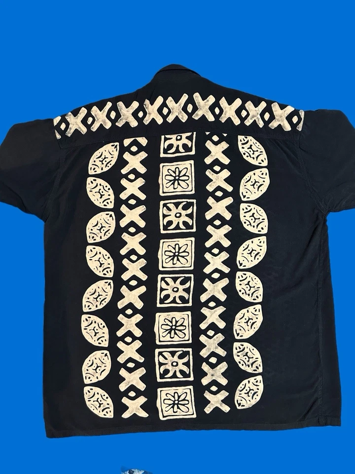 Camisa havaiana masculina Travel Smith estampa tribal manga curta GG - Imagem 3 de 4