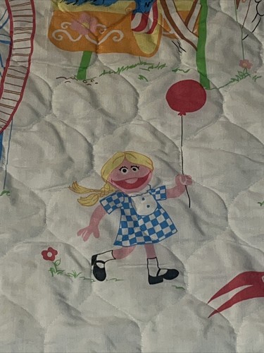 VTG Sesame Street Full Size Bedspread Roller Coaster Fair Burlington 81x97 Rare! - Picture 6 of 9