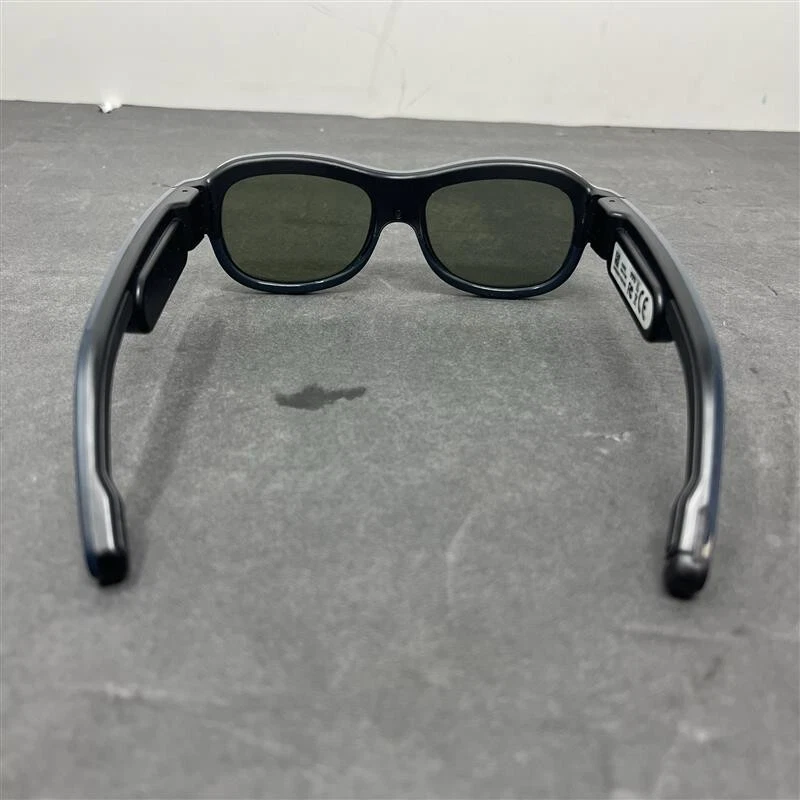 XPAND X104 Gafas 3D - Obturador Activo con Cargador de Batería (Paquete de 10) Foto 3 de 4