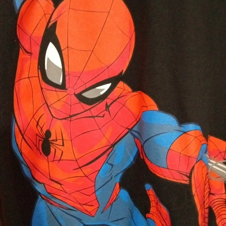 Boy’s XXL (18) Long Sleeve Spider-man Pullover Shirt Great Condition - Image 4 of 4