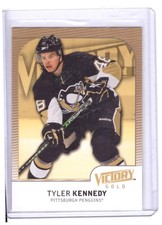 Tyler Kennedy 2009-10 Upper Deck Victory Gold Parallel Card #290