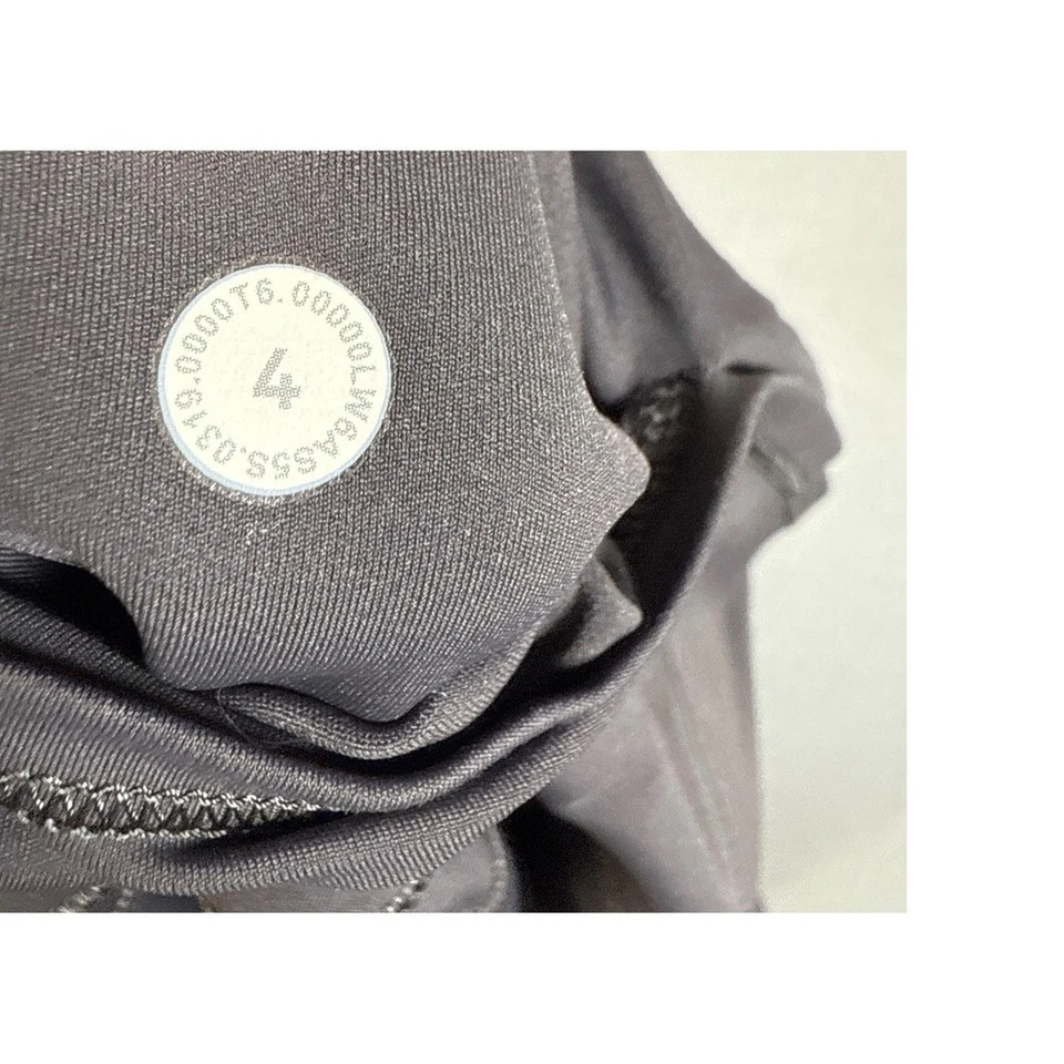 Recorte de tiro alto rápido y gratuito Lululemon 19" 5 bolsillos tamaño 4 Lw6as5s yoga gimnasio correr Foto 4 de 4