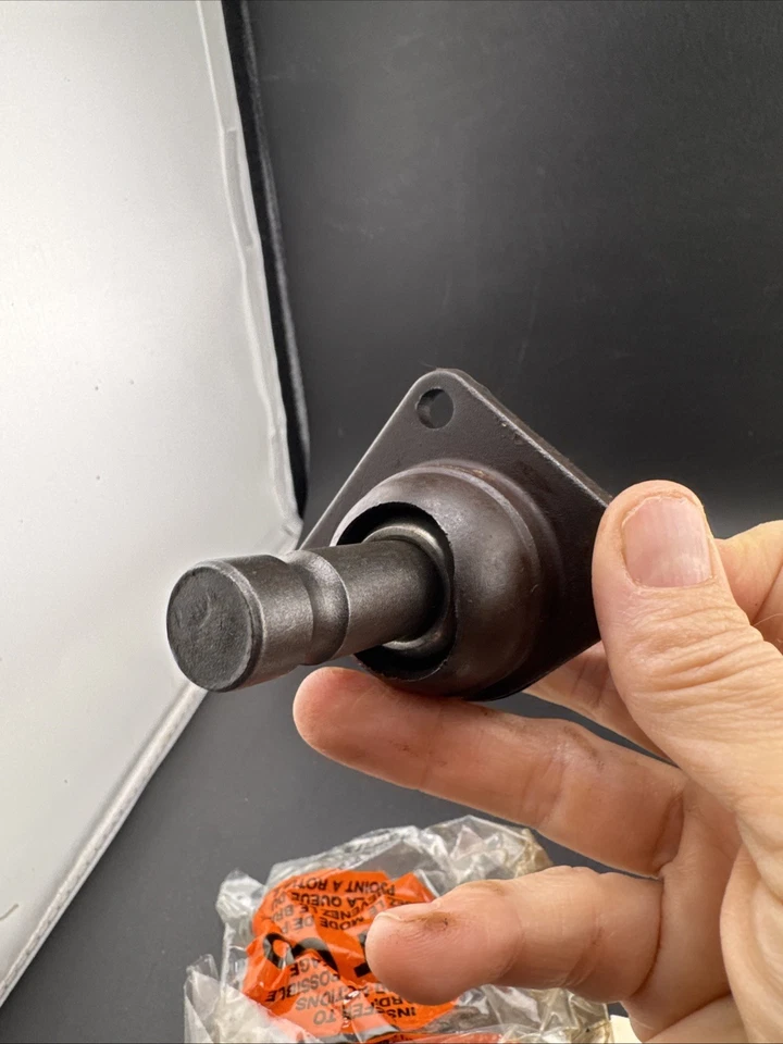 Rótula inferior Moog K5263 Chevy Celebrity Lumina Pontiac 6000 80-99 nueva en caja Foto 2 de 4