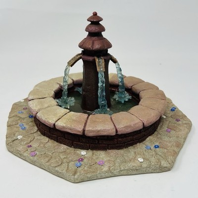 WDCC Beauty and the Beast Fountain Village 1210978 Waterfall Vintage Box COA