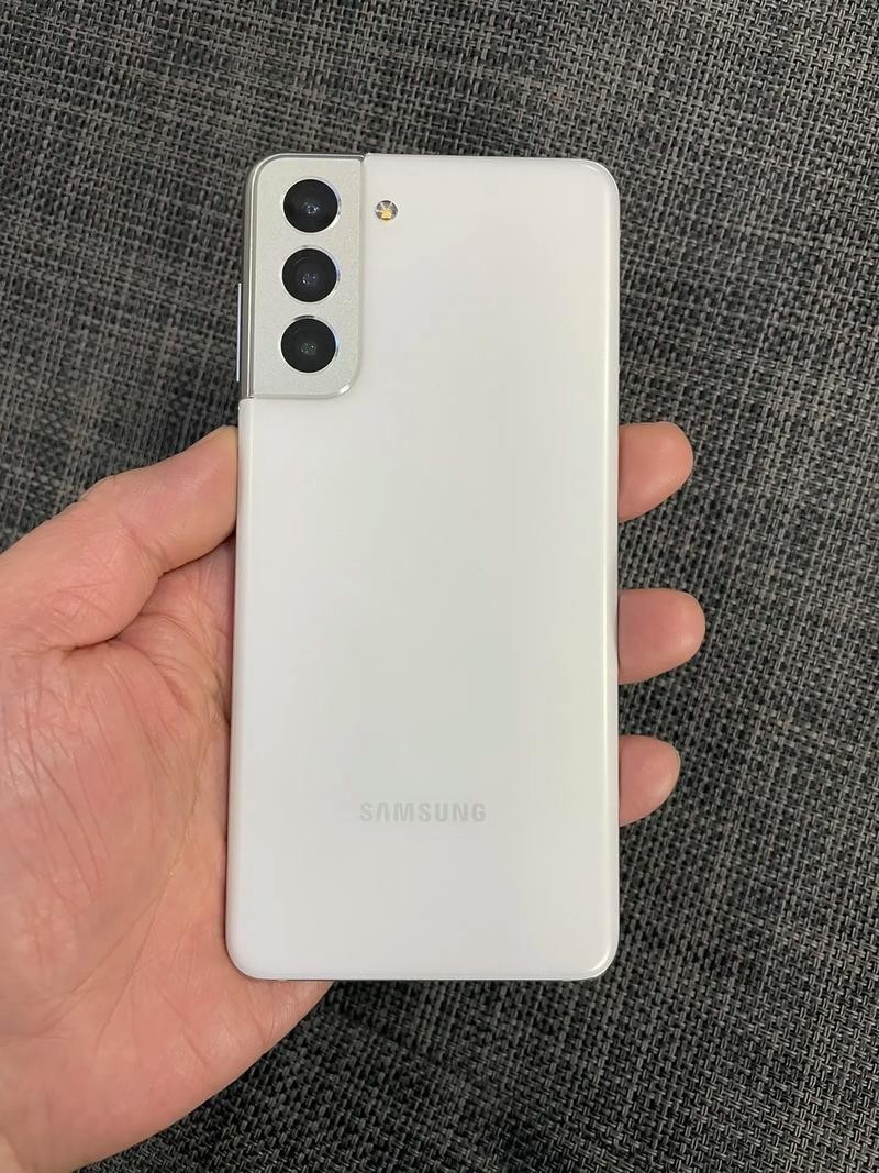 Samsung Galaxy S21 5G G991U 128GB Factory Unlocked Smartphone OPEN