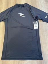 Men s Rip Curl Rash Guard Surf Shirt Size Large Short Sleeve UPF 50 NWT