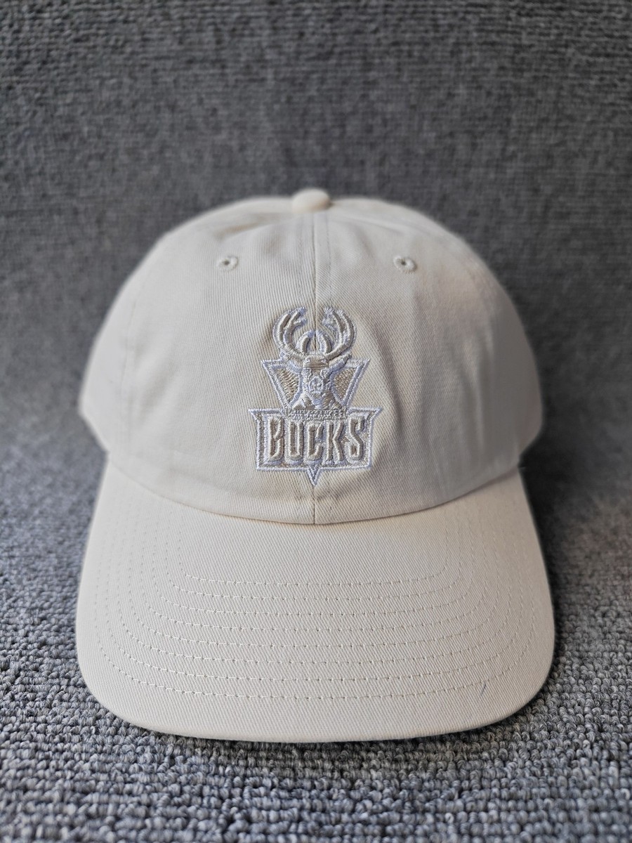 Mitchell & Ness Milwaukee Bucks Adjustable Baseball Cap Cream NBA Hat