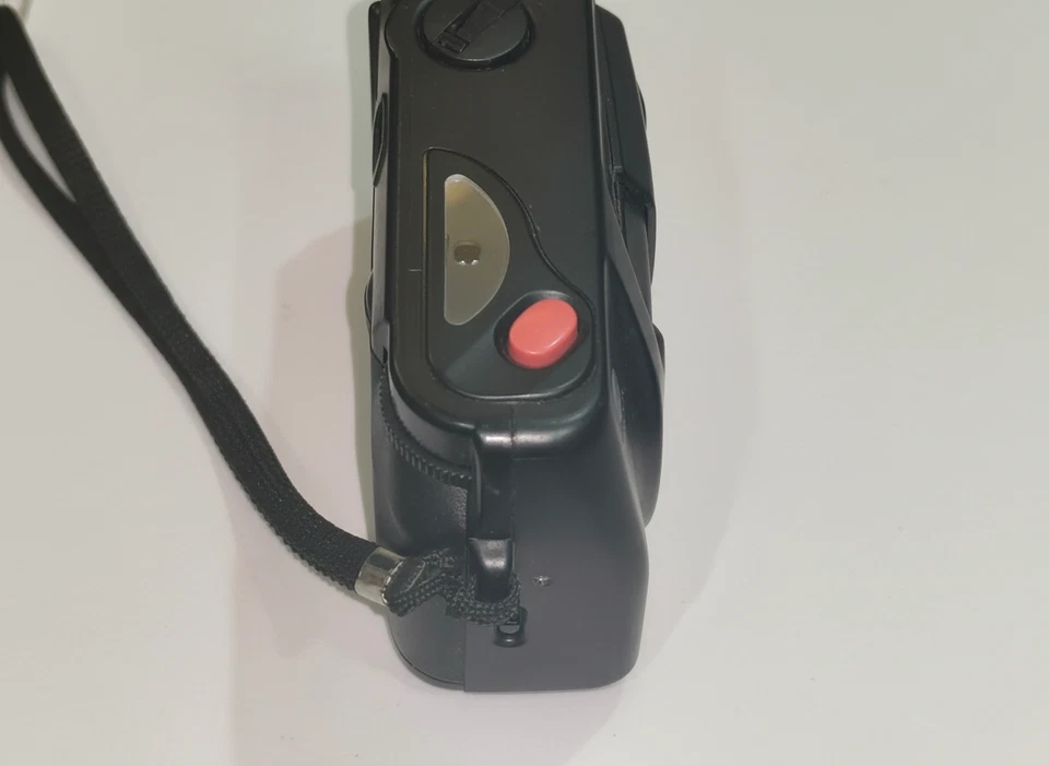 Vintage Minolta Memory Maker 35mm Film Camera Point&Shoot Focus Free Flash Japan - Image 4 of 4