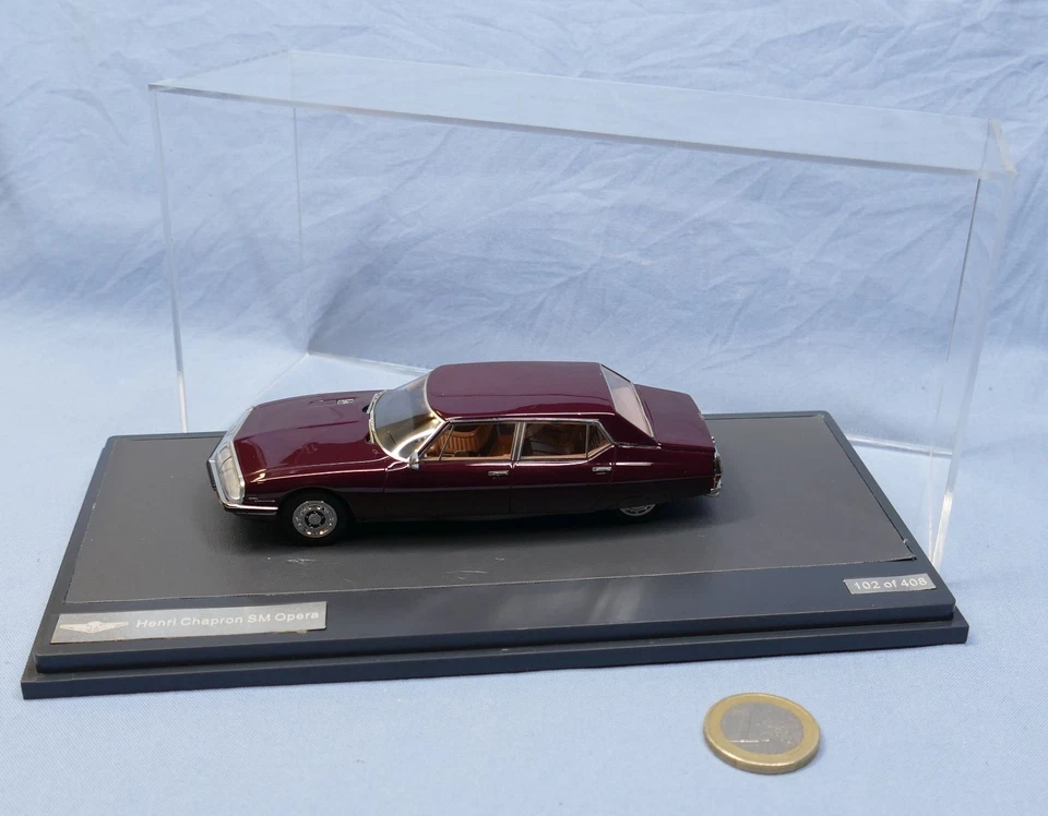 Matrix Scale Models 1/43 réf MX10304-012 : Citroën SM Opéra Chapron de 1971 - Photo 3/4