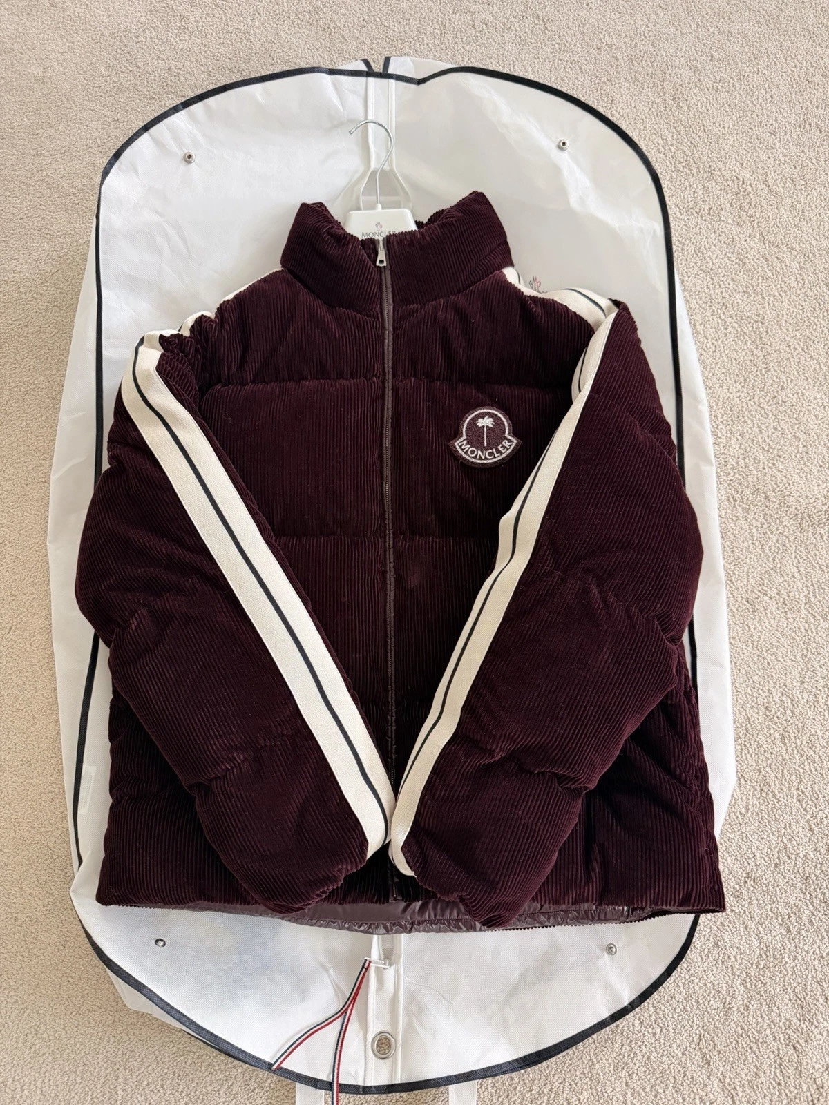 Moncler — Moncler Palm Angels Burgundy Abrohols Burgundy Down Jacket Size 2