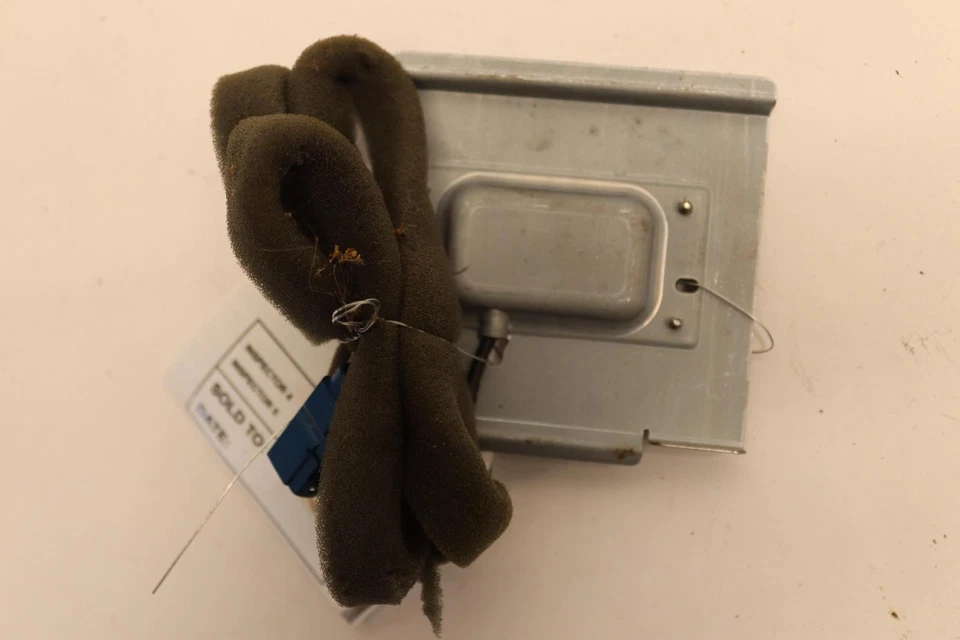 CADILLAC ESCALADE 2007-2008 ESV GPS NAVEGACIÓN RADIO ANTENA MÓDULO OEM Foto 2 de 4